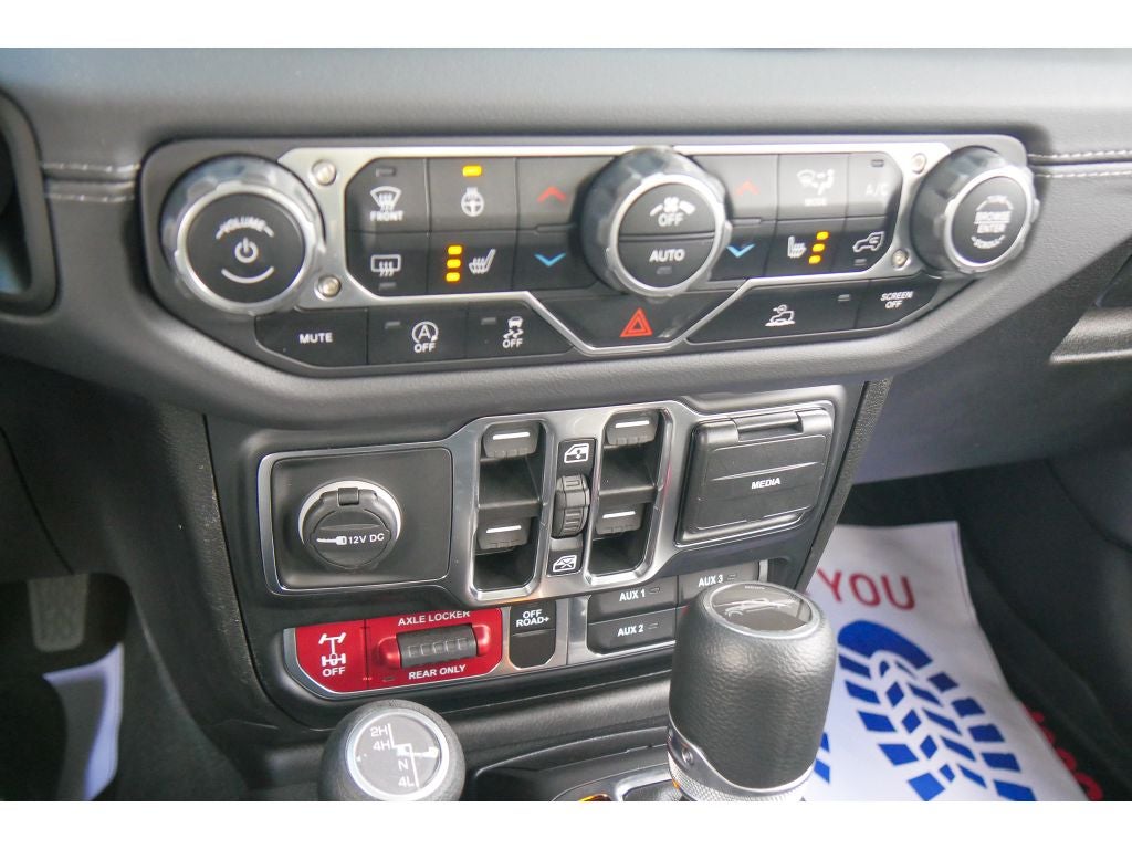 2024 Jeep Gladiator Mojave