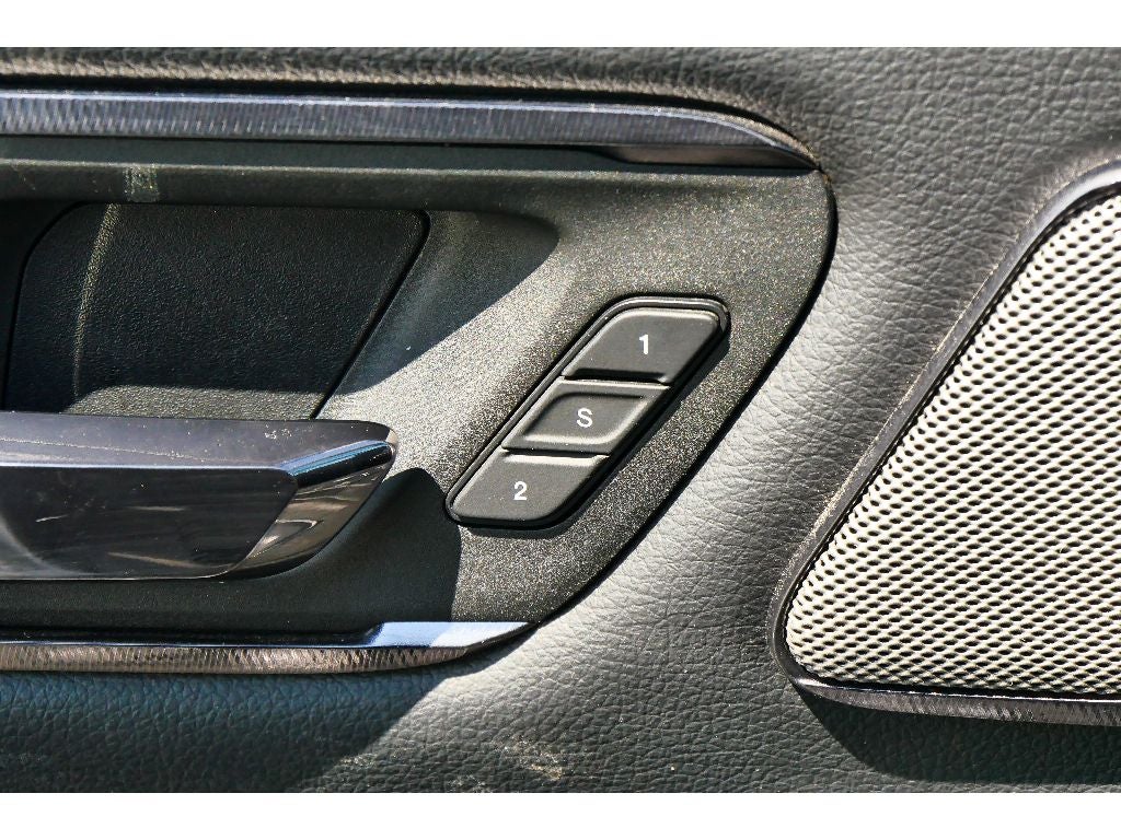 2025 RAM 1500 Laramie GT Night