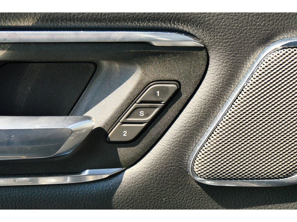 2025 RAM 1500 Laramie Night Edition