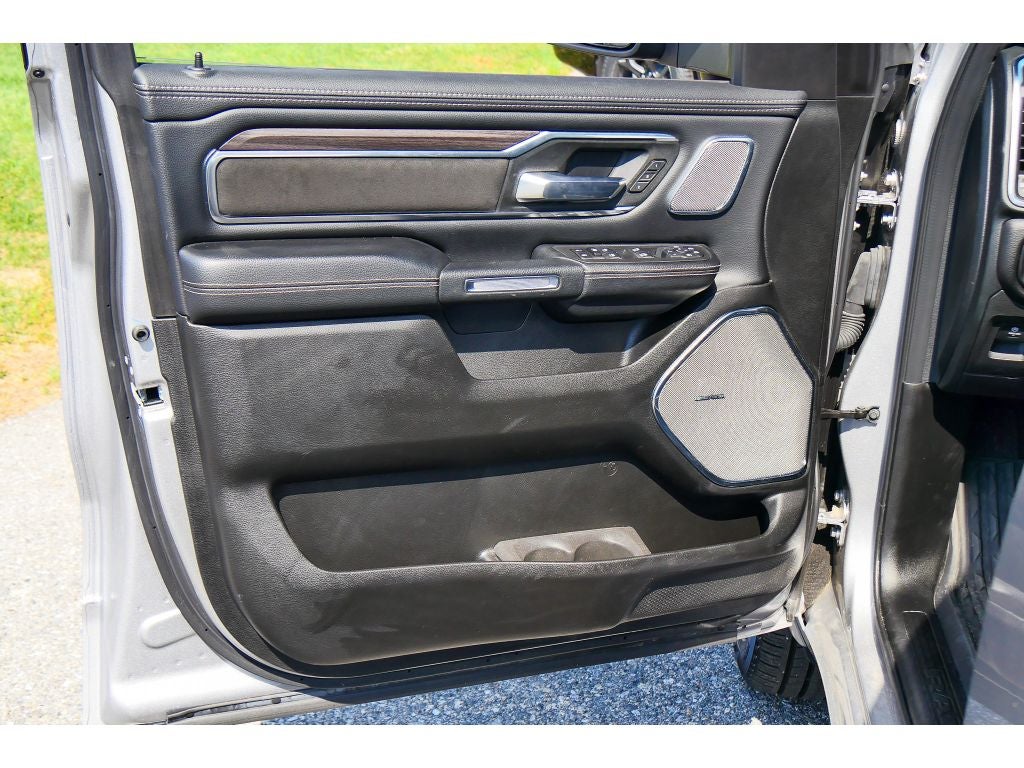 2025 RAM 1500 Laramie Night Edition