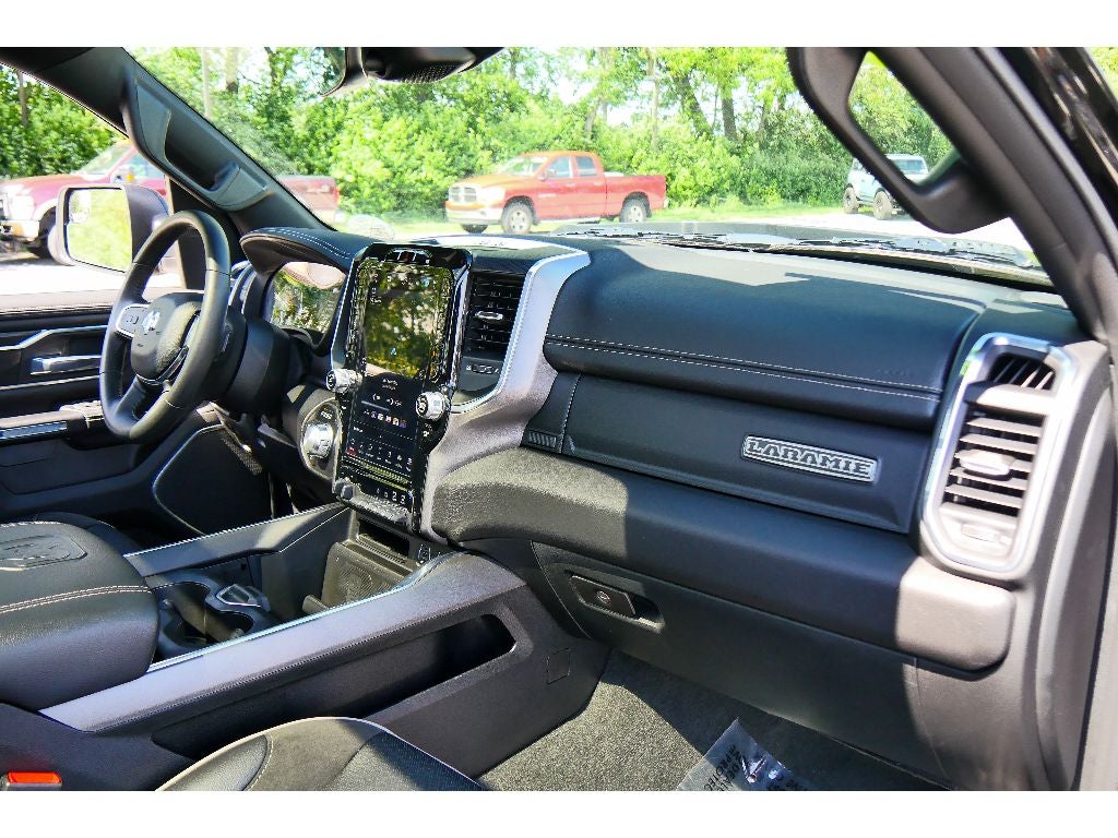 2024 RAM 1500 Laramie Night Edition