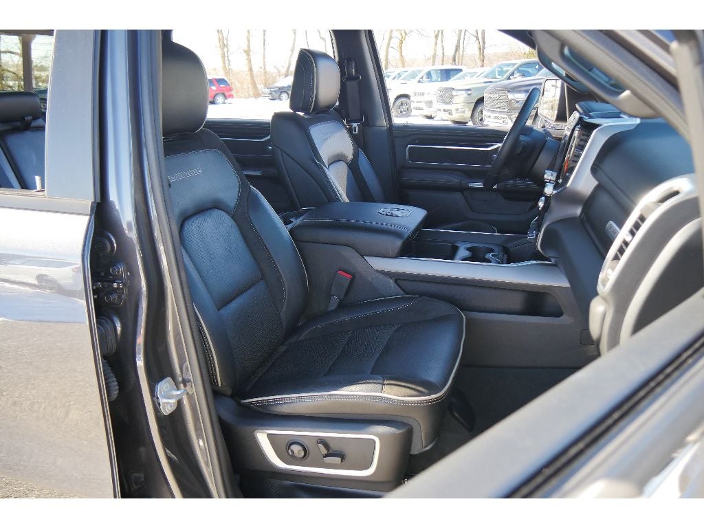 2022 RAM 1500 Laramie Night Edition