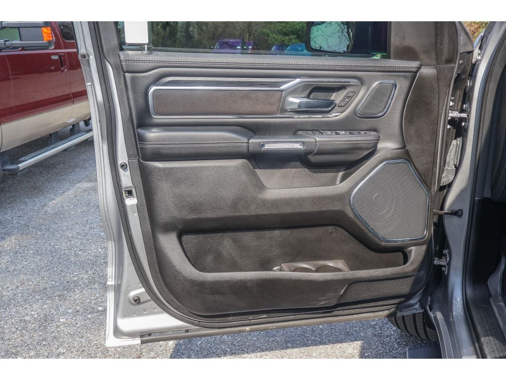 2024 RAM 1500 Laramie Night Edition