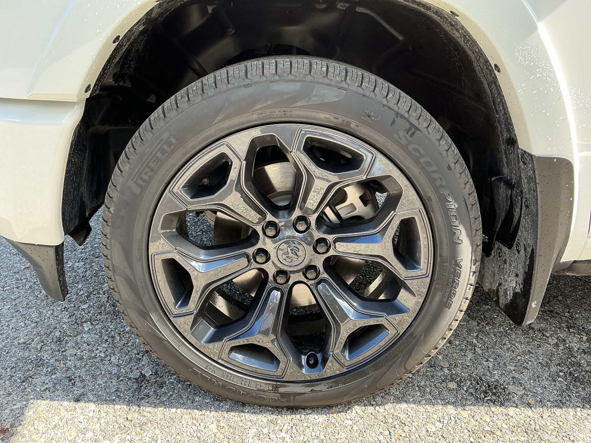 2023 RAM 1500 Limited Night Edition