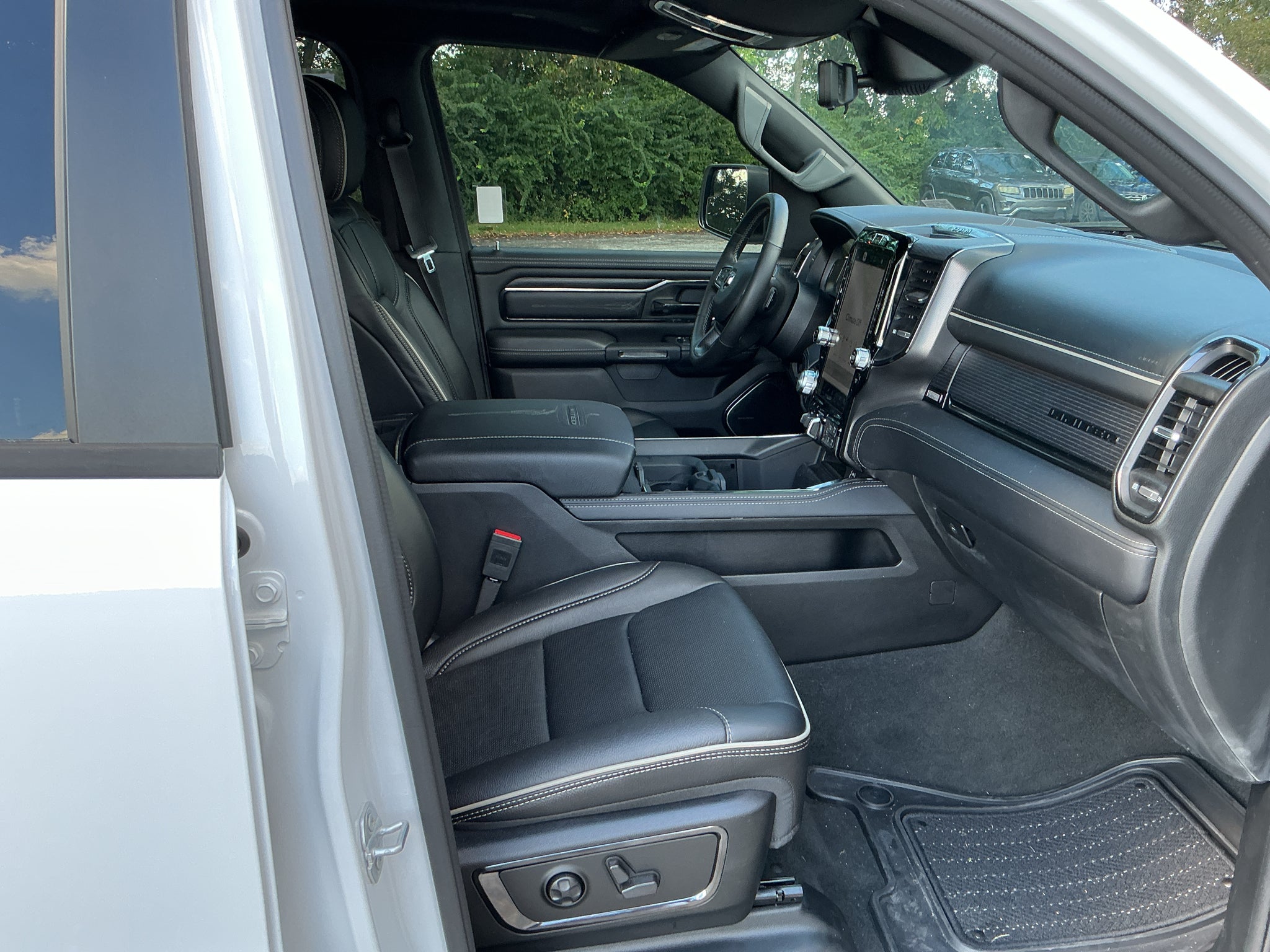 2023 RAM 1500 Limited Night Edition