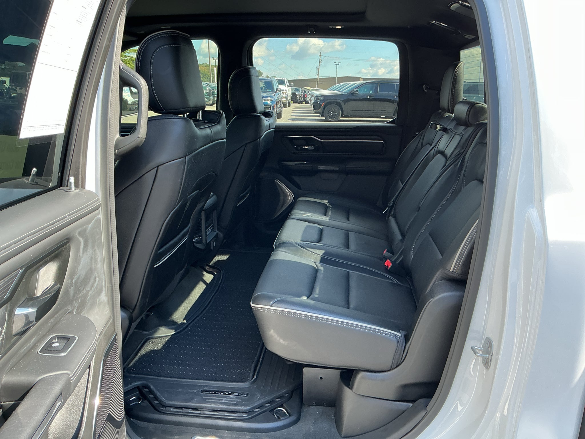 2023 RAM 1500 Limited Night Edition
