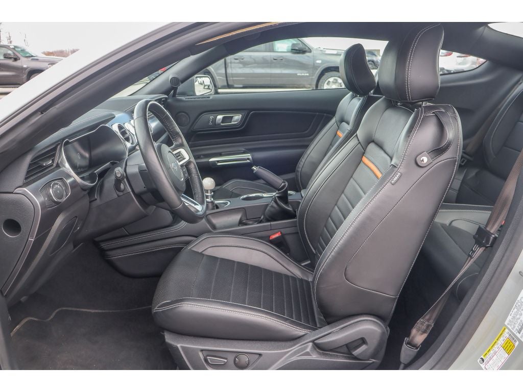 2022 Ford Mustang Mach 1