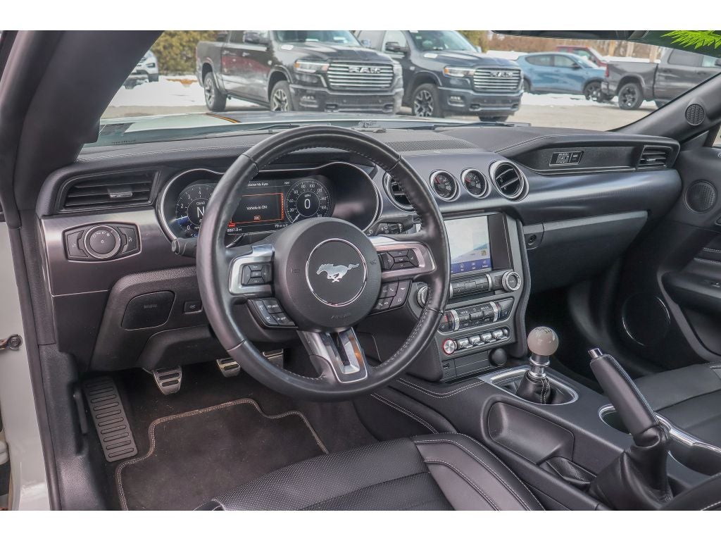 2022 Ford Mustang Mach 1