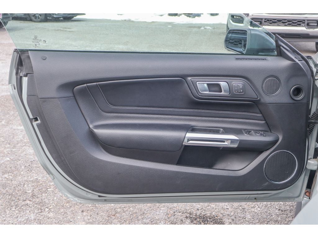 2022 Ford Mustang Mach 1