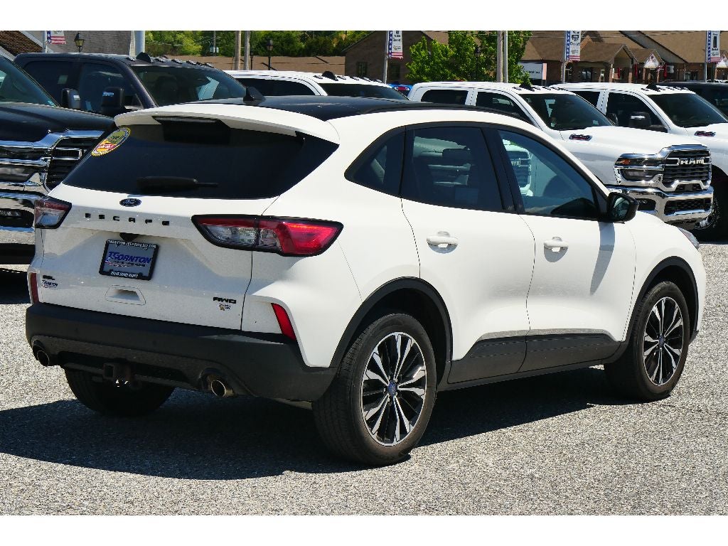 2022 Ford Escape SEL