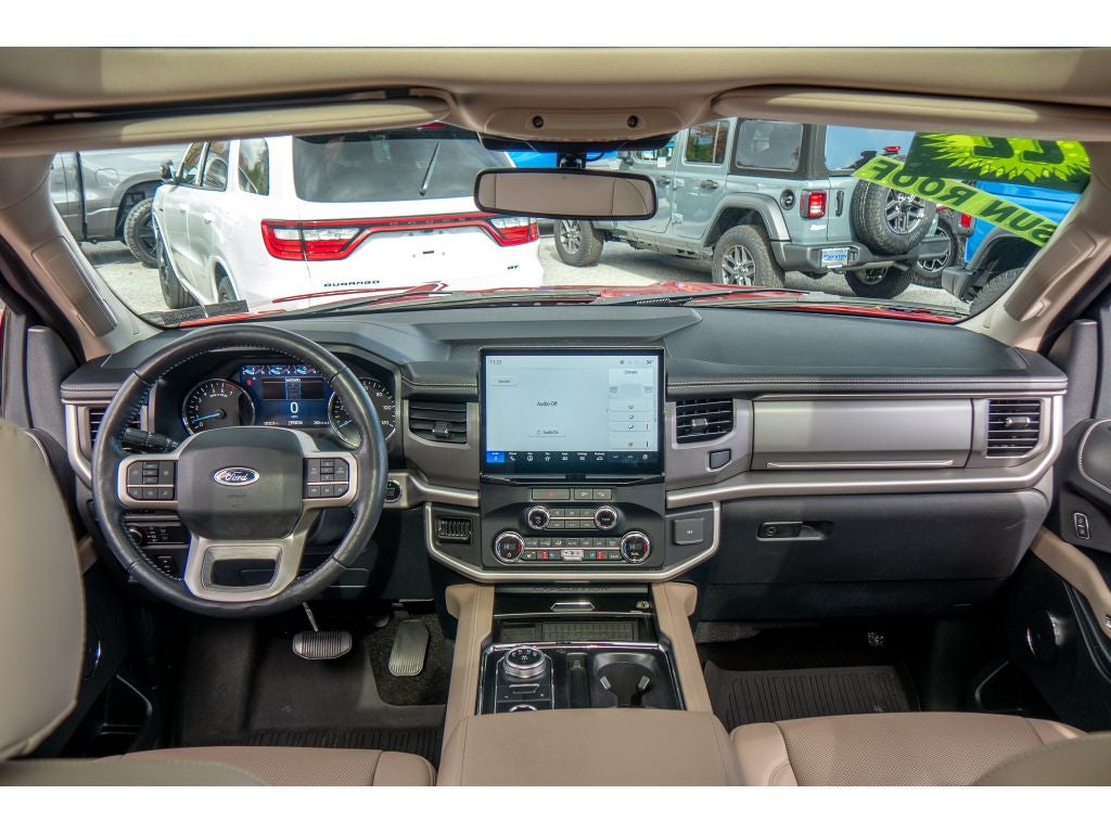 2022 Ford Expedition MAX XLT