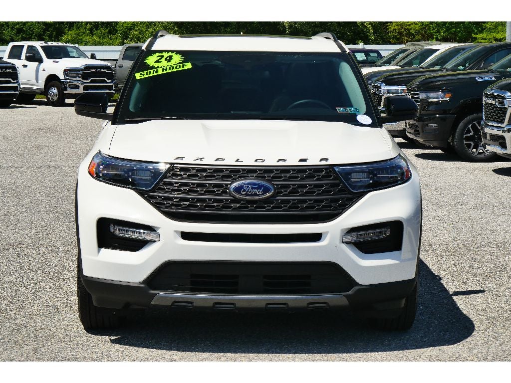 2024 Ford Explorer XLT