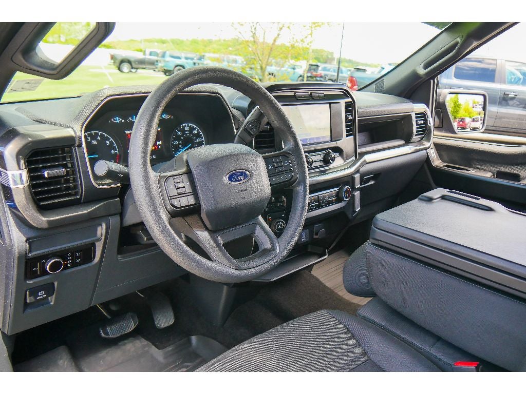 2023 Ford F-150 XL STX