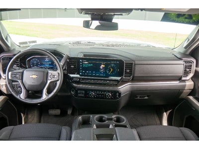2024 Chevrolet Silverado LT