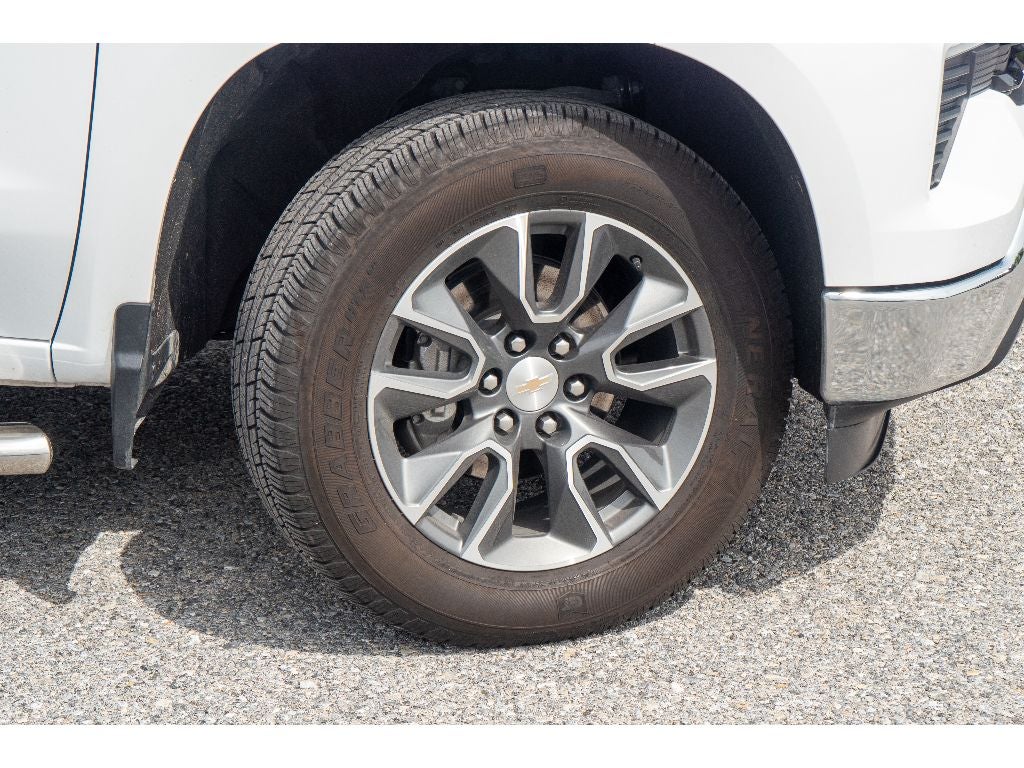2024 Chevrolet Silverado LT