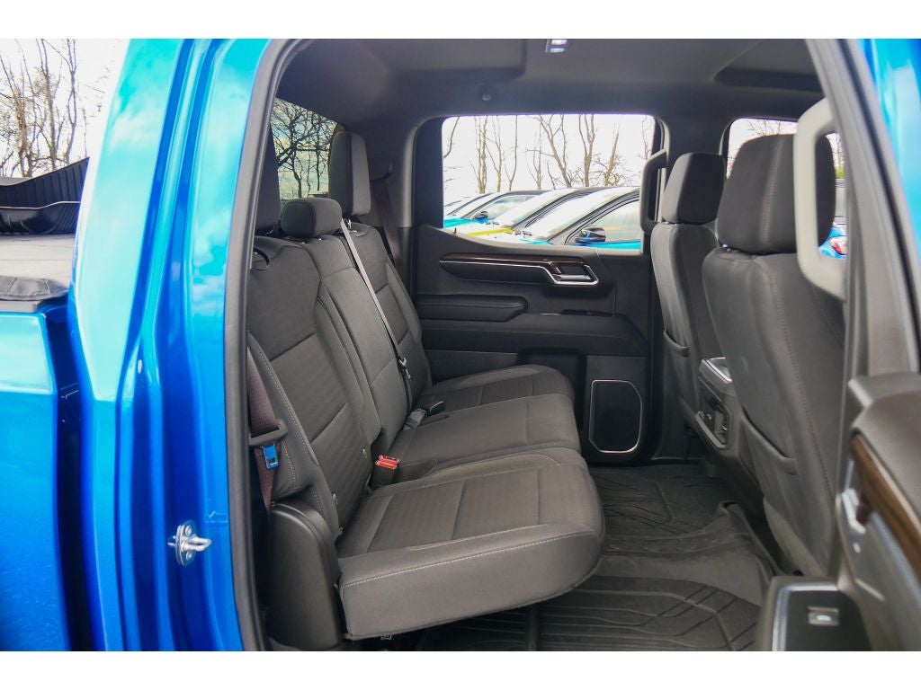 2023 Chevrolet Silverado RST