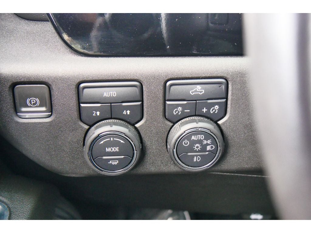 2023 Chevrolet Silverado RST