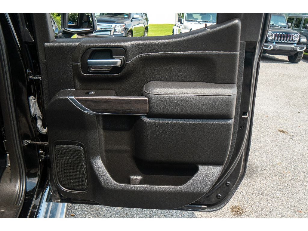 2021 Chevrolet Silverado LTZ