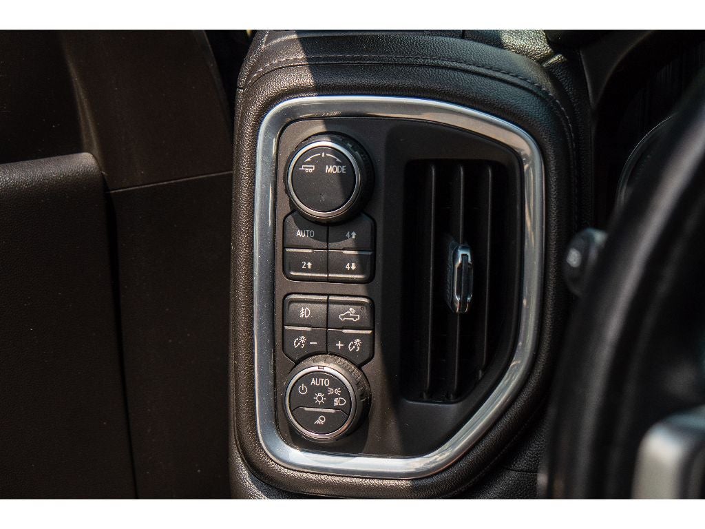 2021 Chevrolet Silverado LTZ