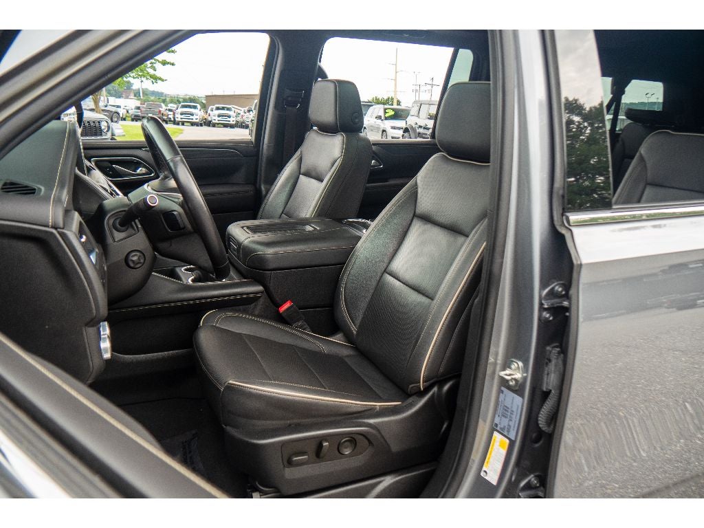 2021 GMC Yukon XL SLT