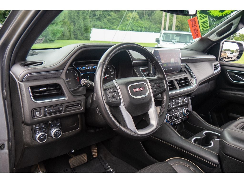 2021 GMC Yukon XL SLT