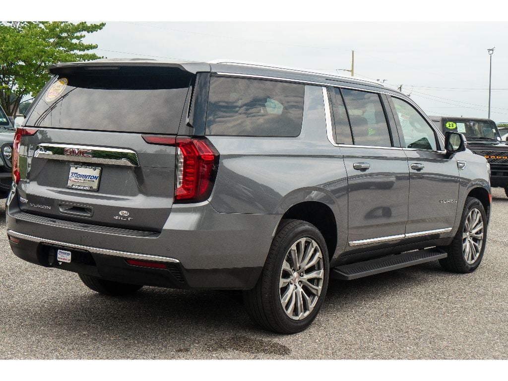 2021 GMC Yukon XL SLT