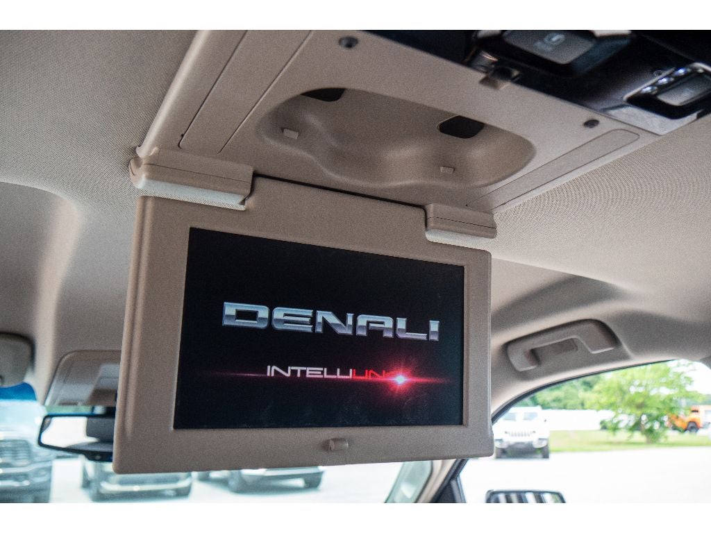 2017 GMC Yukon XL Denali