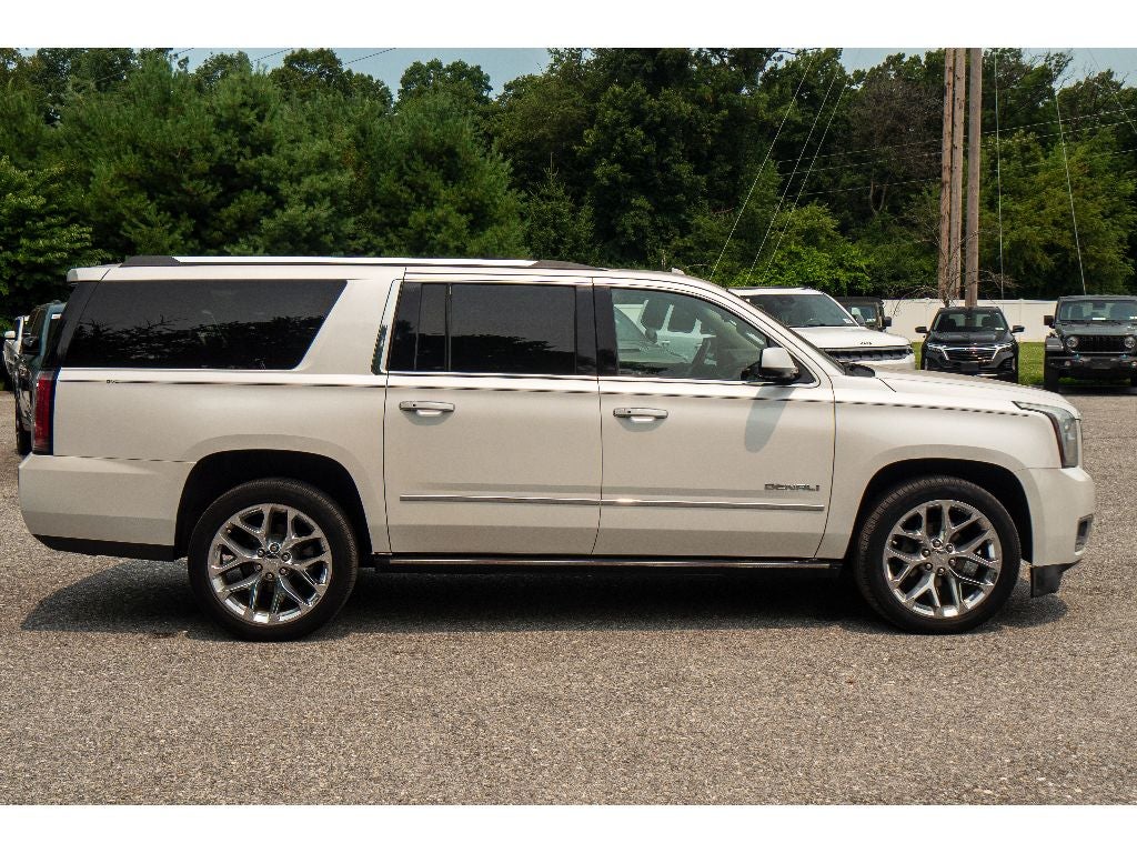 2017 GMC Yukon XL Denali