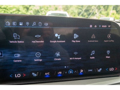 2024 Chevrolet Traverse AWD LT