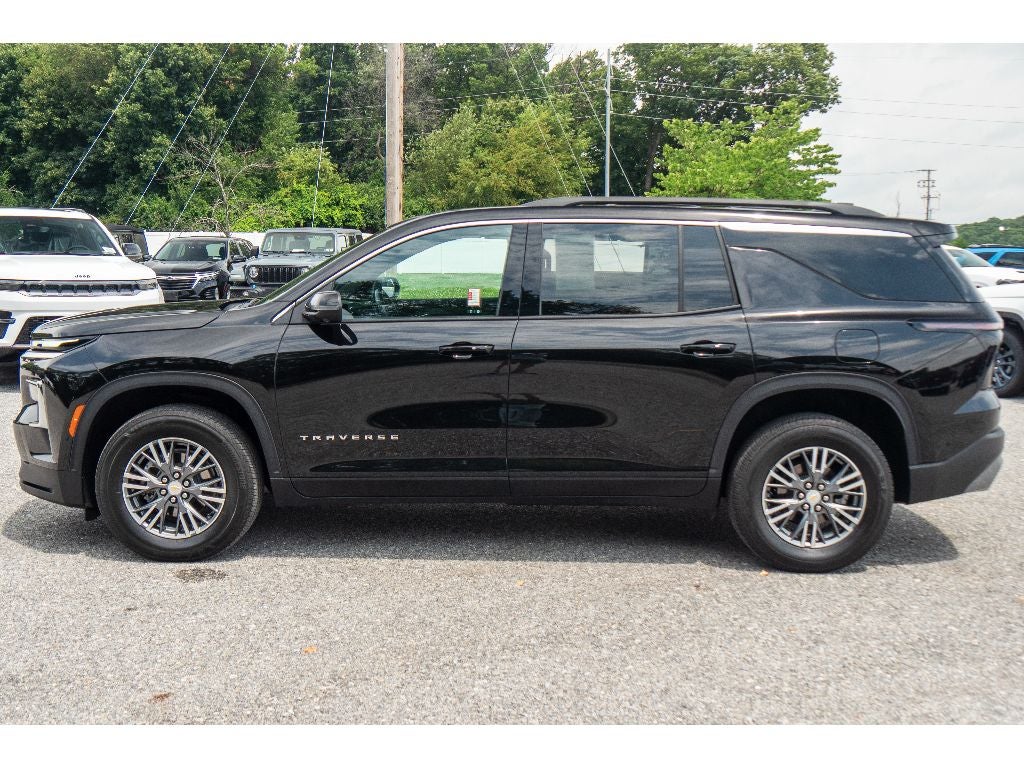 2024 Chevrolet Traverse AWD LT