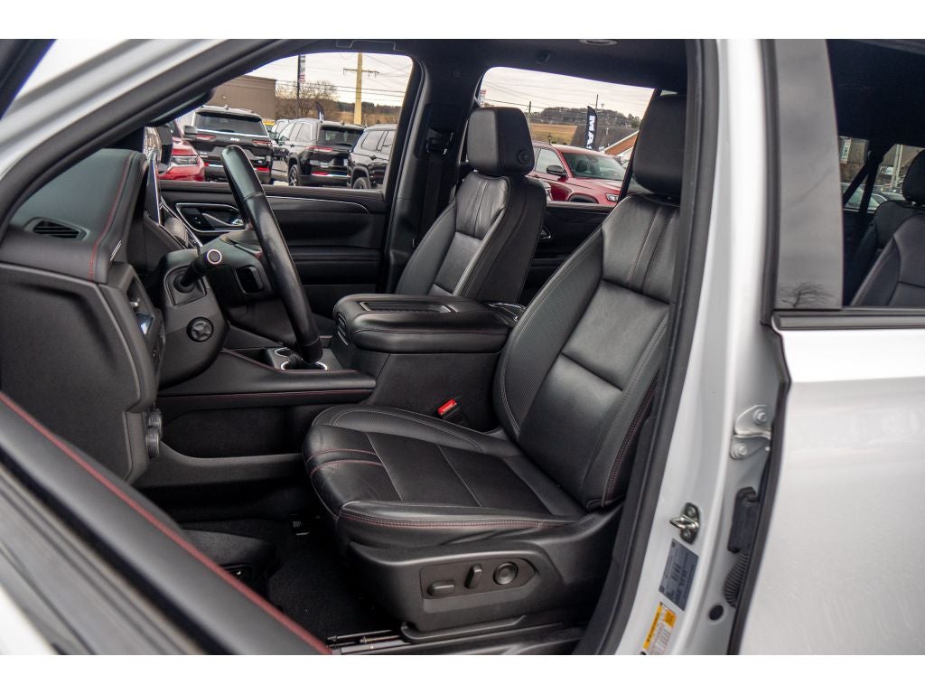 2022 Chevrolet Suburban RST