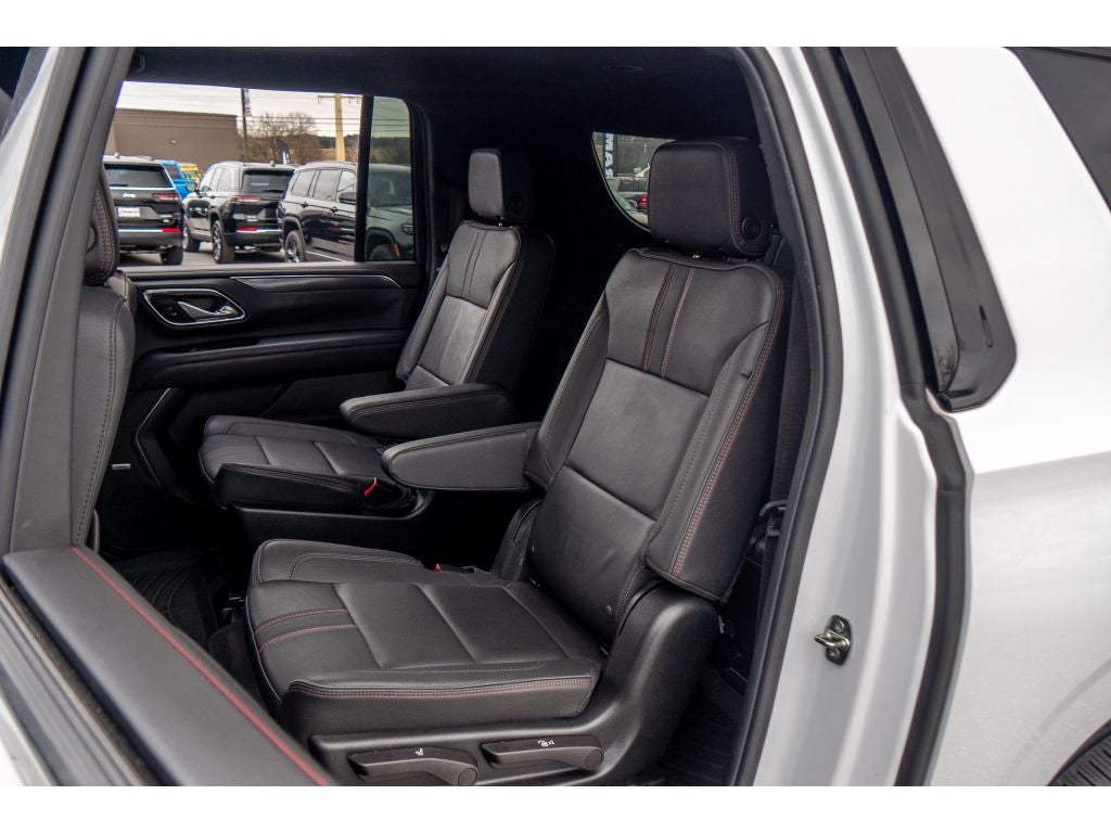 2022 Chevrolet Suburban RST