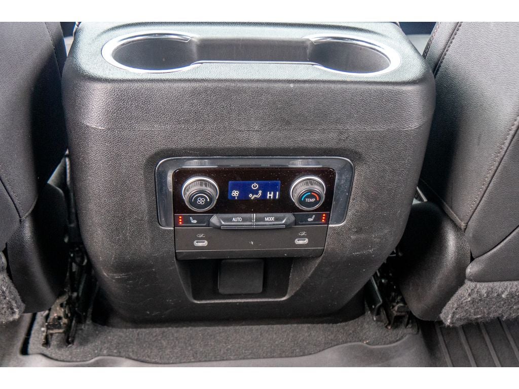 2022 Chevrolet Suburban RST