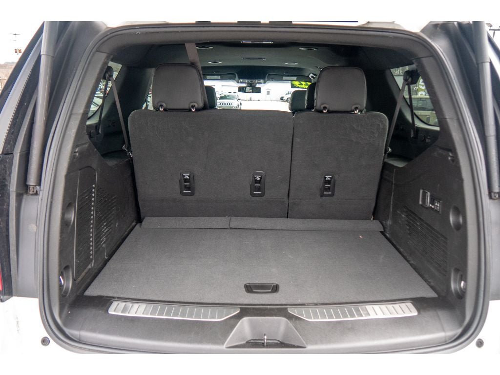 2022 Chevrolet Suburban RST