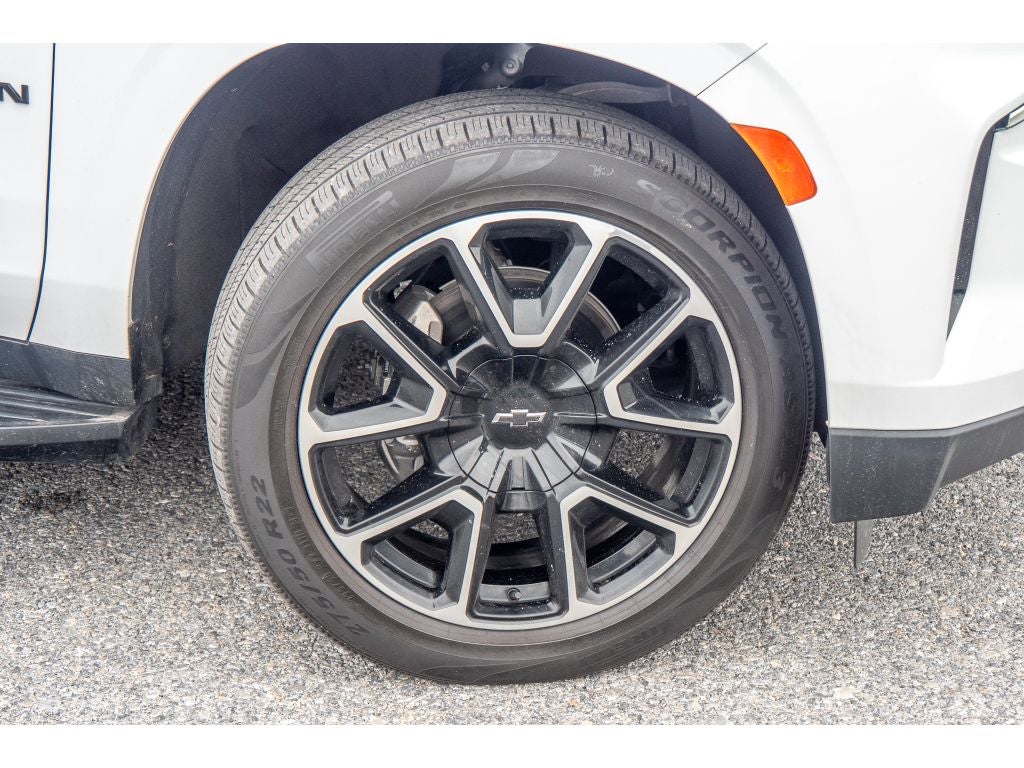 2022 Chevrolet Suburban RST