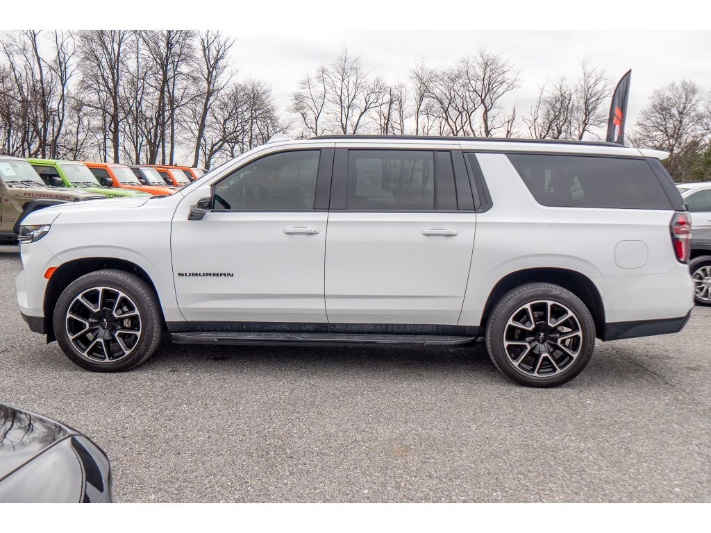 2022 Chevrolet Suburban RST