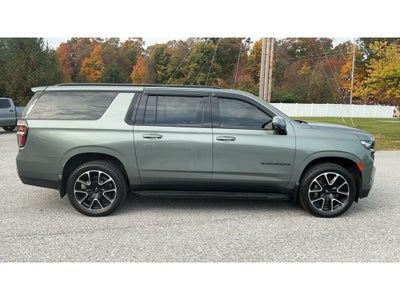 2023 Chevrolet Suburban RST