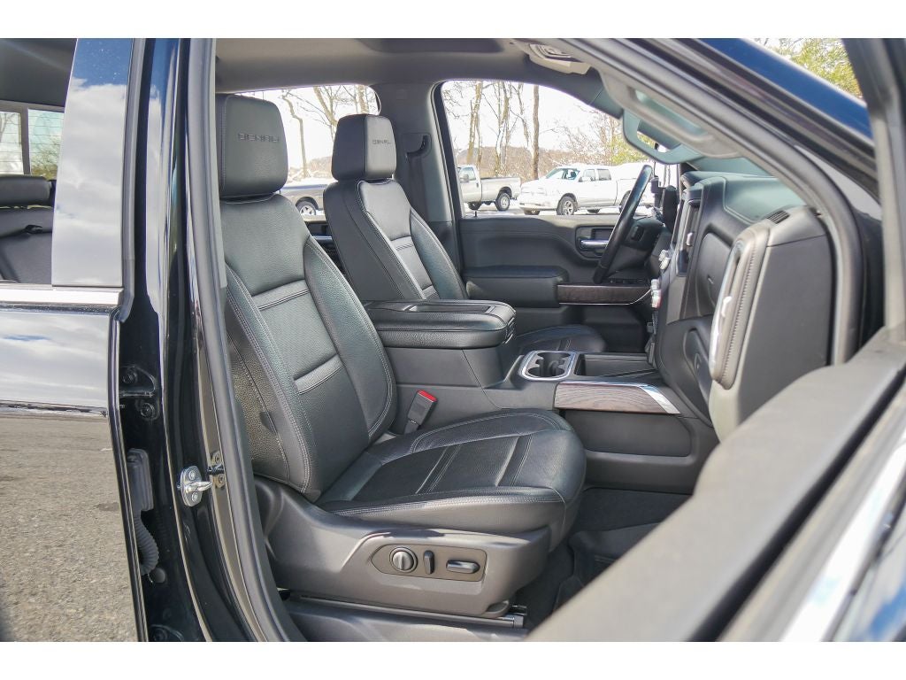 2020 GMC Sierra Denali