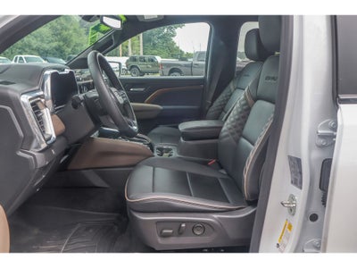 2025 GMC Canyon 4WD Denali
