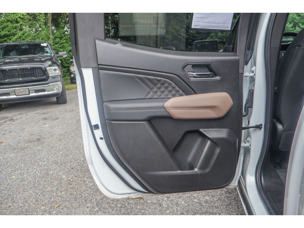 2025 GMC Canyon 4WD Denali