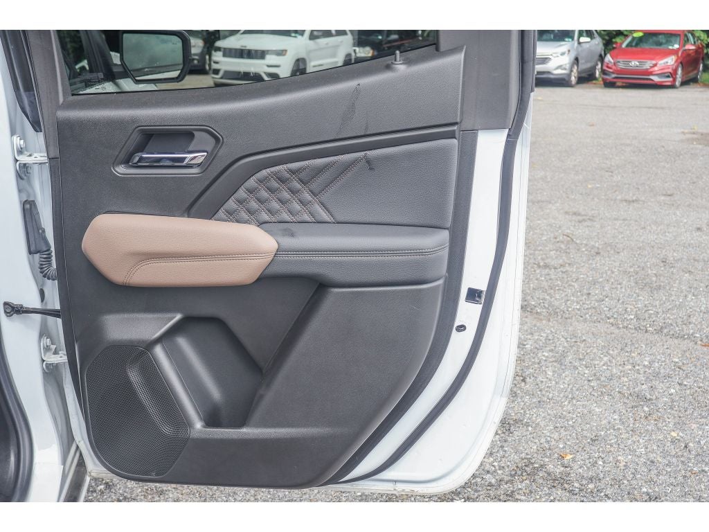 2025 GMC Canyon 4WD Denali