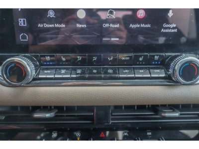 2025 GMC Canyon 4WD Denali