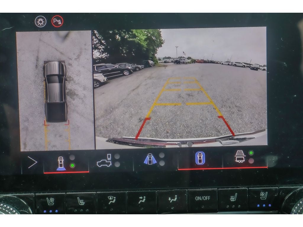 2025 GMC Canyon 4WD Denali