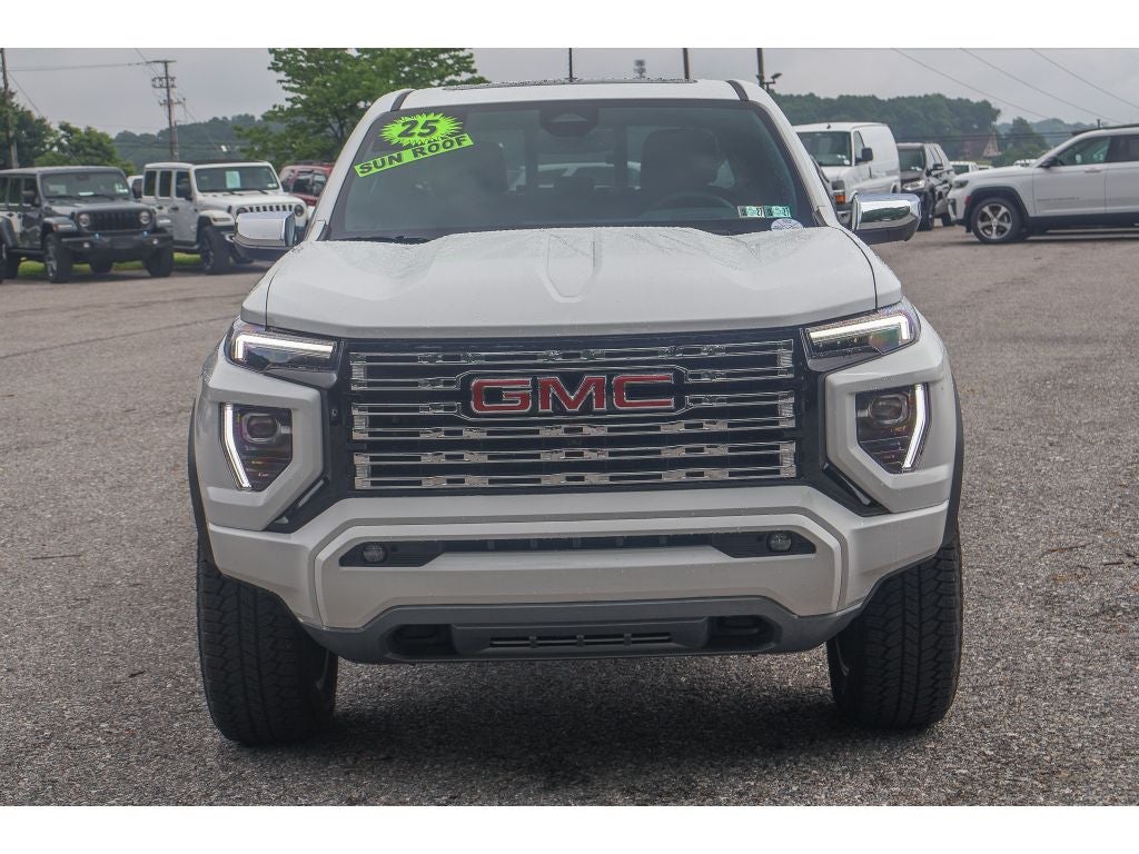 2025 GMC Canyon 4WD Denali
