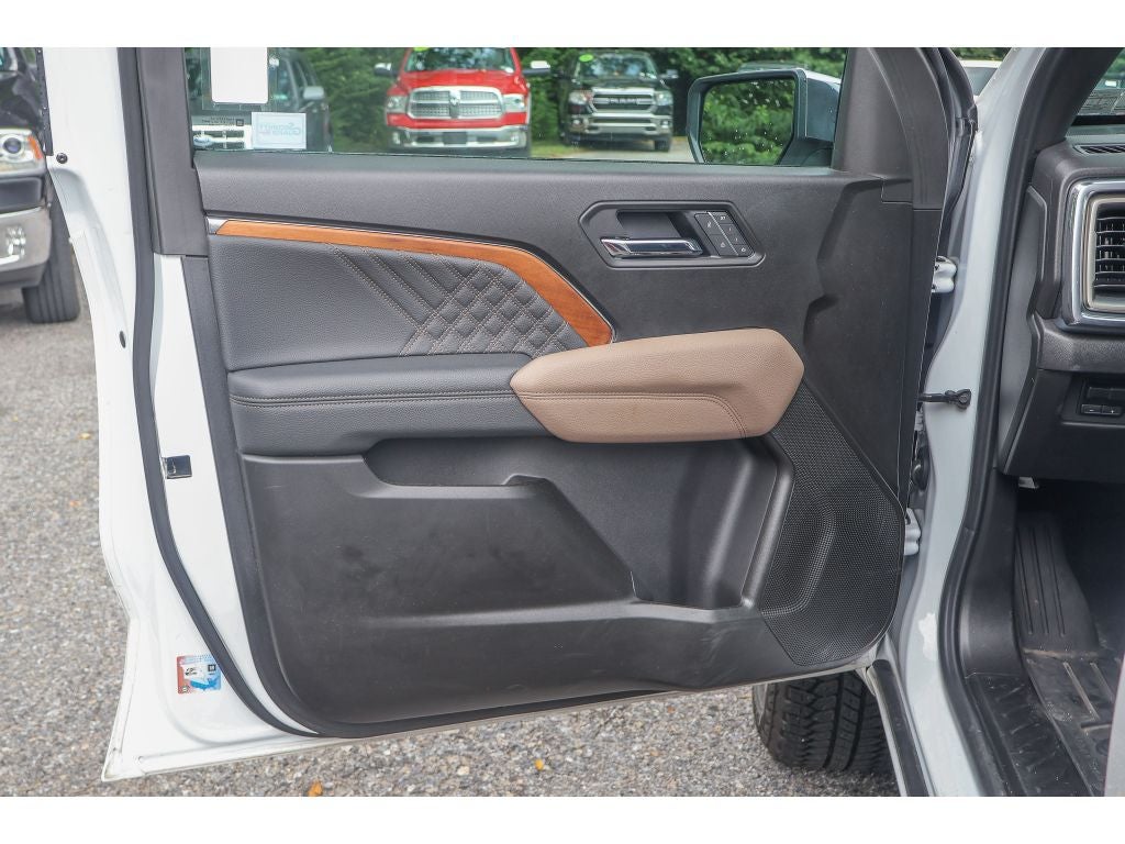 2025 GMC Canyon 4WD Denali