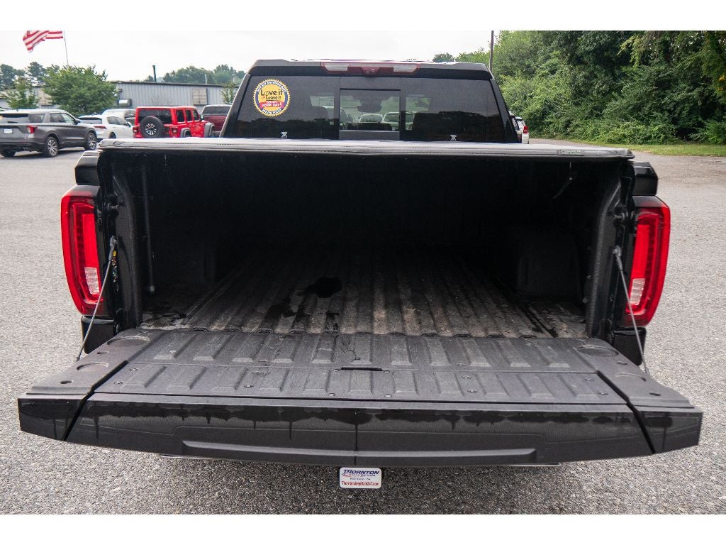 2023 GMC Sierra AT4
