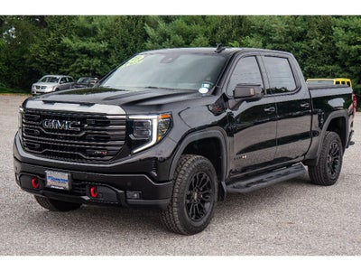 2023 GMC Sierra AT4