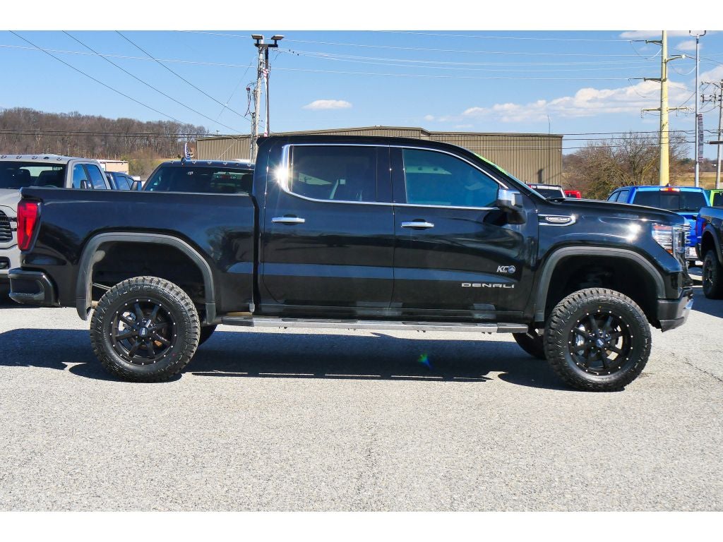 2022 GMC Sierra Denali