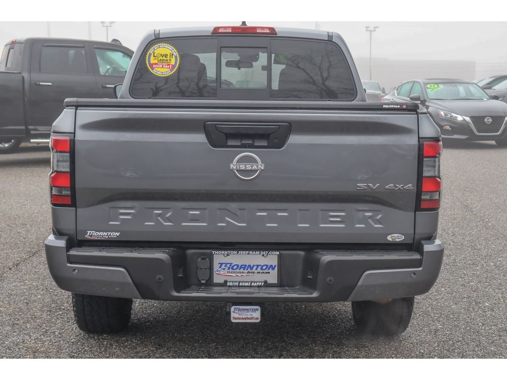 2022 Nissan Frontier SV