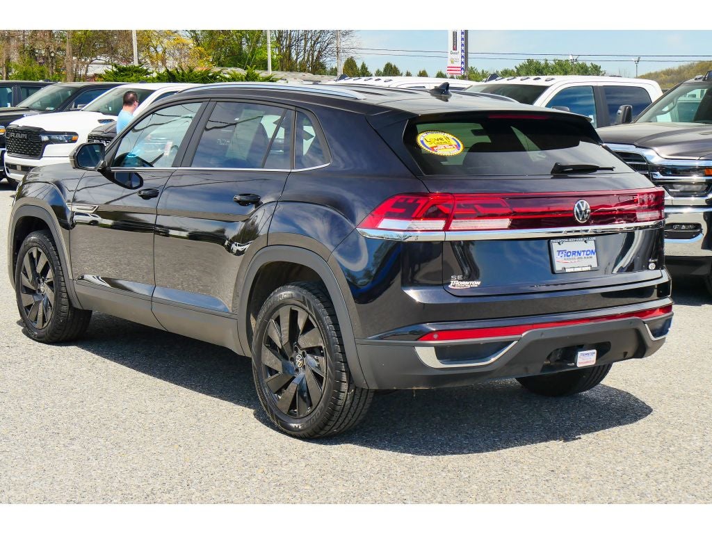 2024 Volkswagen Atlas Cross Sport 2.0T SE w/Technology